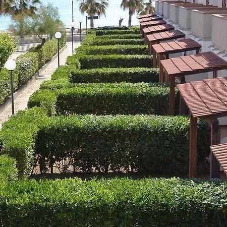 Playamandatoriccio * Mandatoriccio Marina