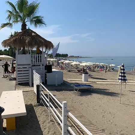 Playamandatoriccio Mandatoriccio Marina