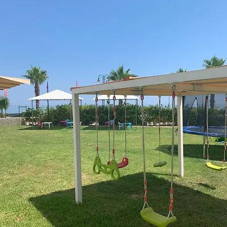 Üdülőpark Playamandatoriccio